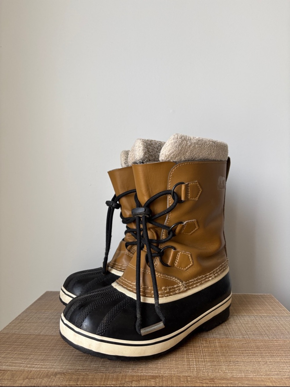 Sorel Brown and Black Winter Boots Kids Size 4